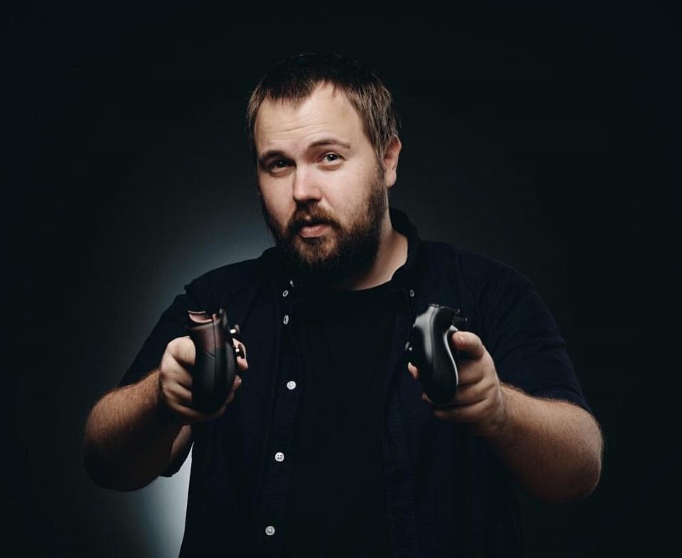 Валентин Петухов / Wylsacom
