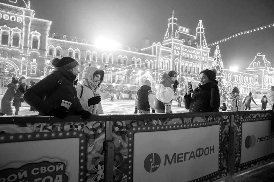 MEGAFON / INTEGRATION into Swan Lake Show